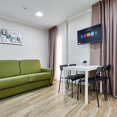 בנידורם Gbh Hotel-Apartamentos Caballito De Mar מראה חיצוני תמונה